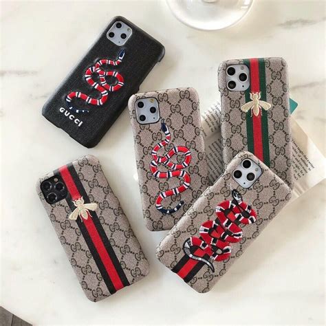 cover iphone gucci serpente|gucci iphone 15 pro max case.